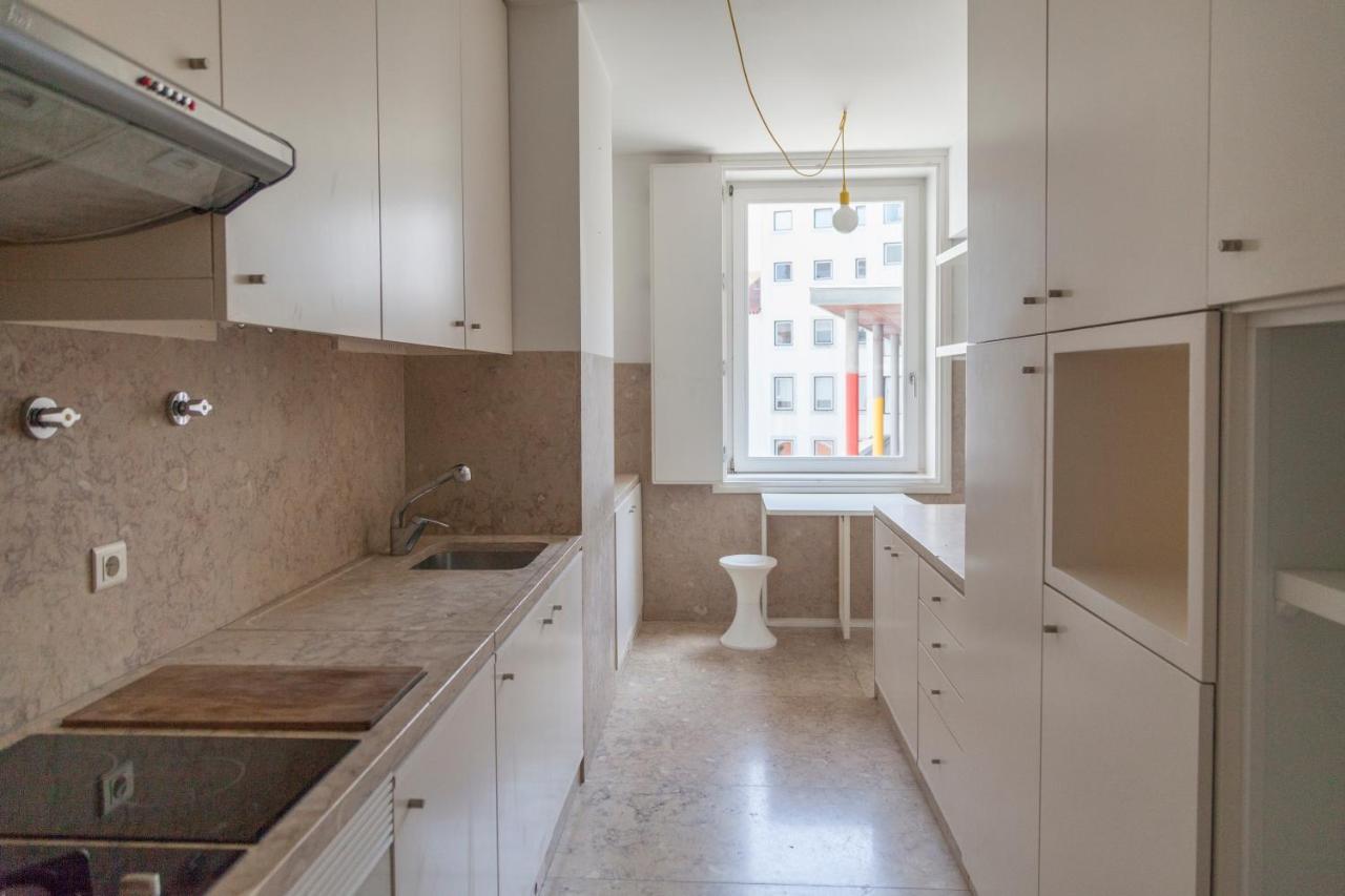 Classy 2Bdr Apartment In Downtown By Lovelystay Lisboa Exteriér fotografie