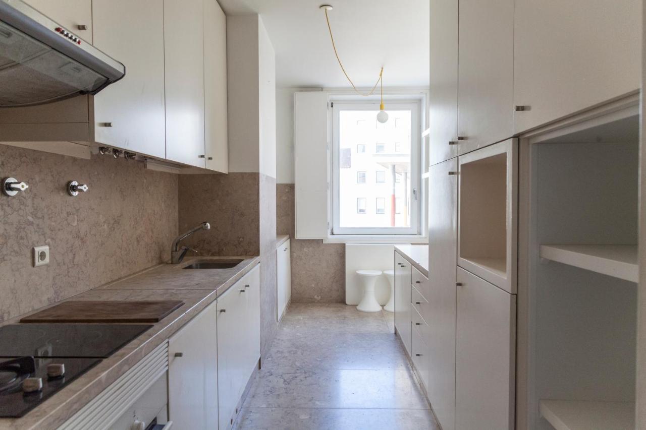 Classy 2Bdr Apartment In Downtown By Lovelystay Lisboa Exteriér fotografie